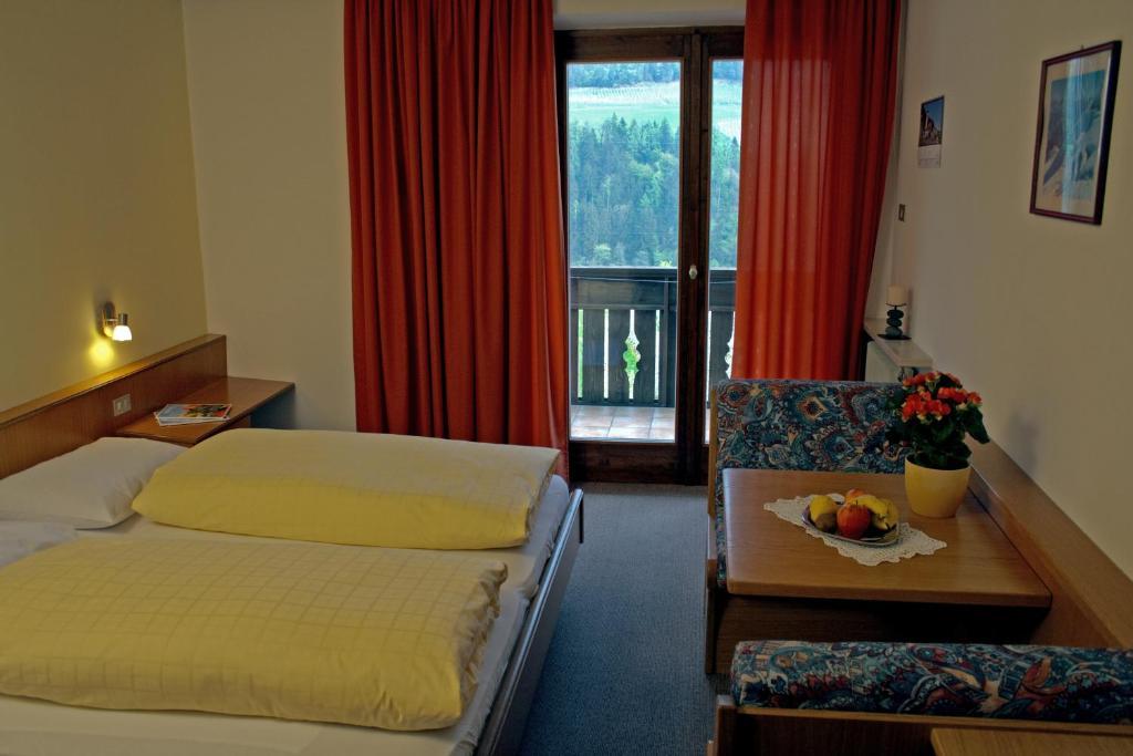 Pension Thalerhof Rifiano Quarto foto