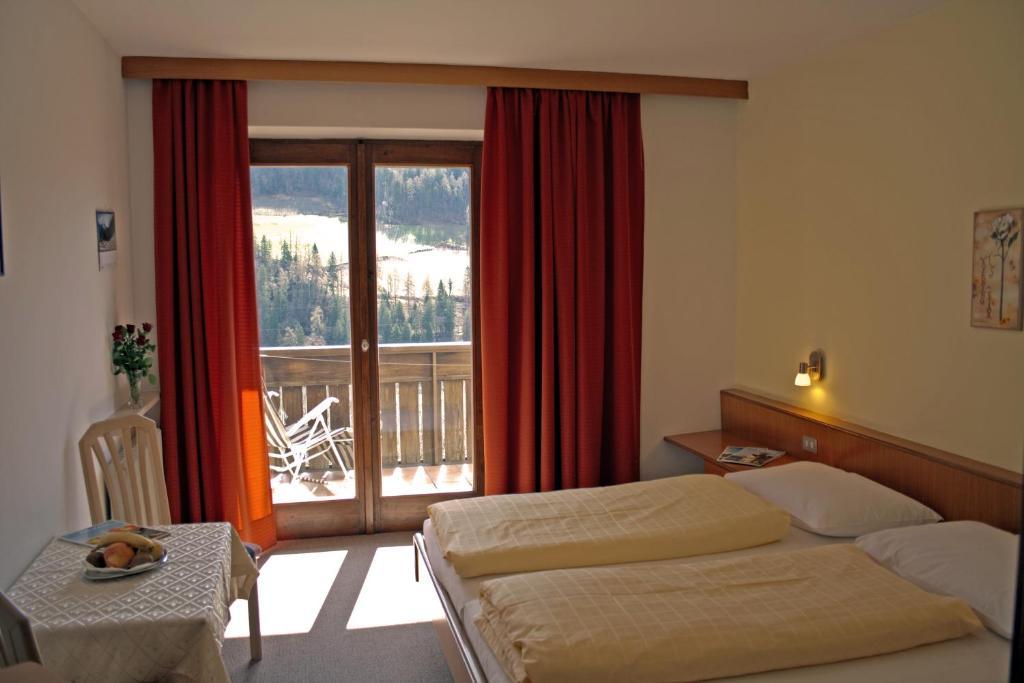 Pension Thalerhof Rifiano Quarto foto